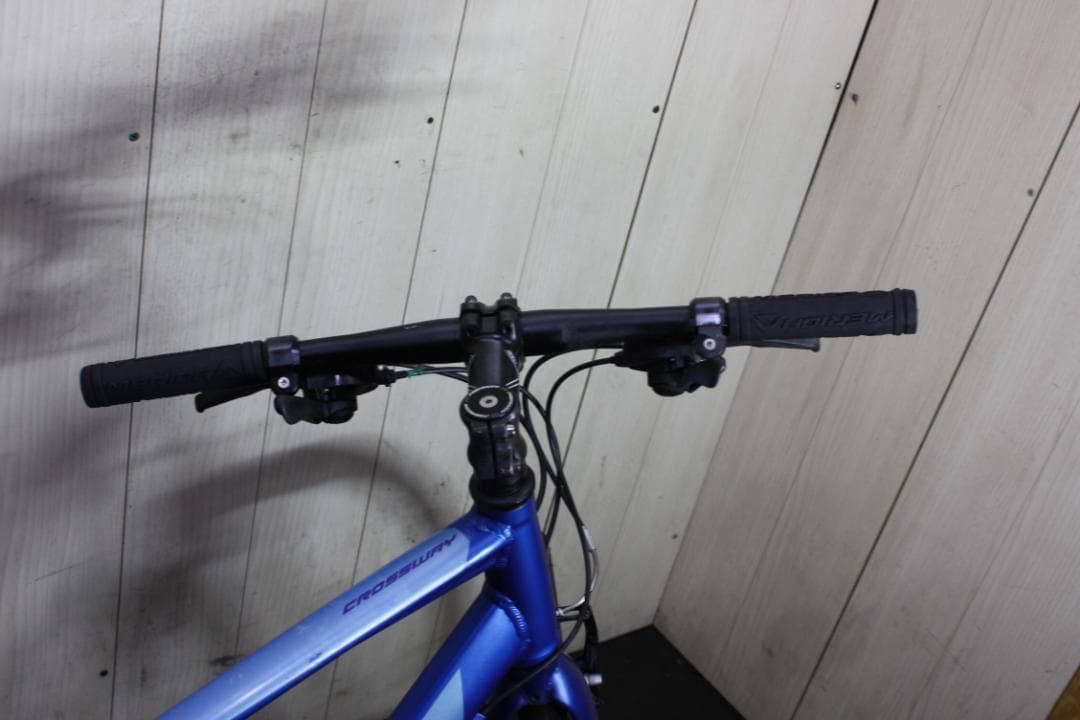 MERIDA CROSSWAY 700Cアルミ 21速460mm BLUEクロス