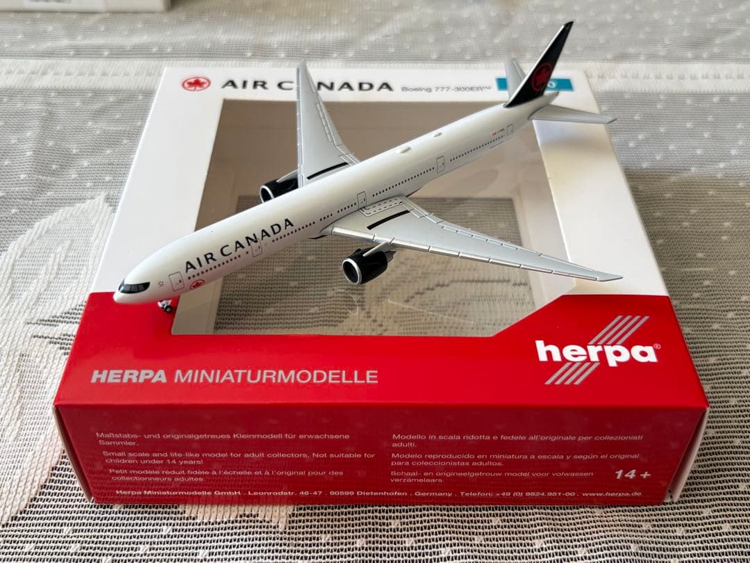 【Herpa】Air  エアカナダ777-300ER 1/500