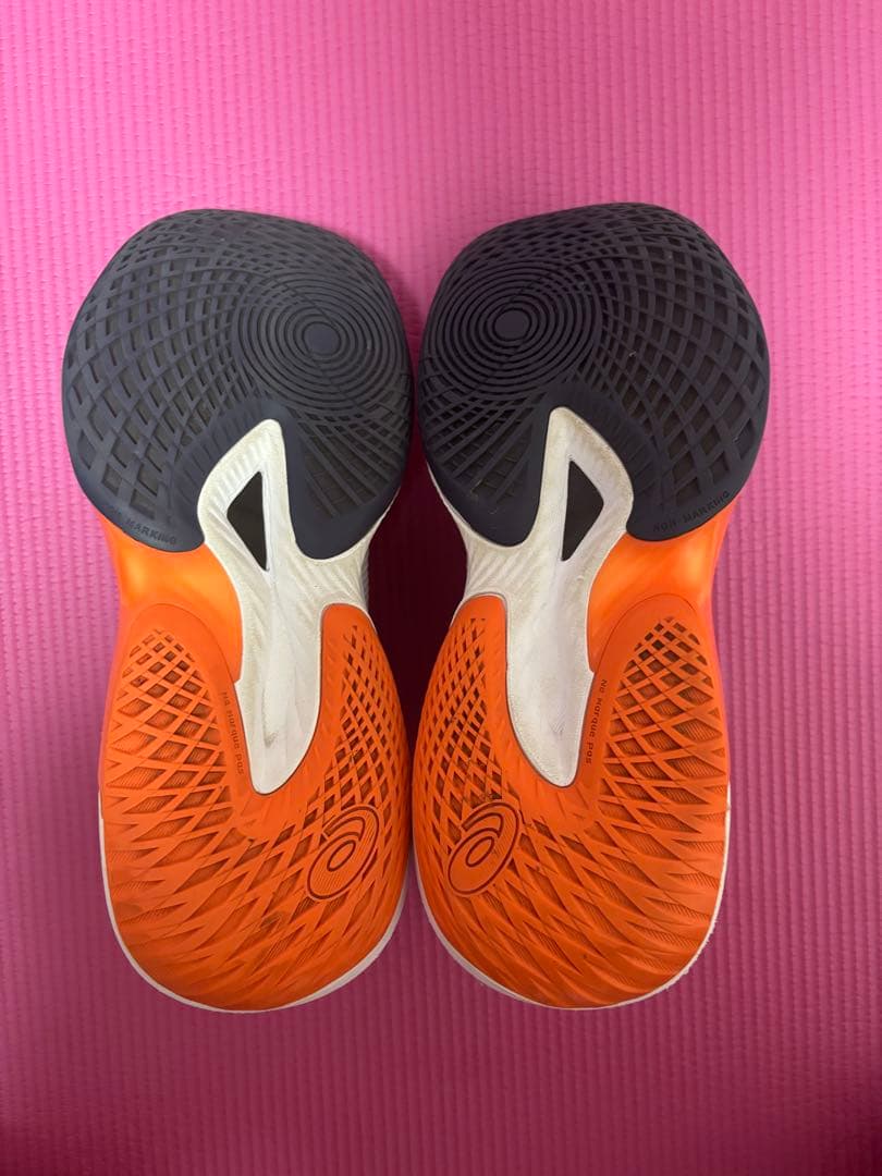 ASICS バレーボールシューズ ホワイトオレンジブラック　メタライズ　27.5