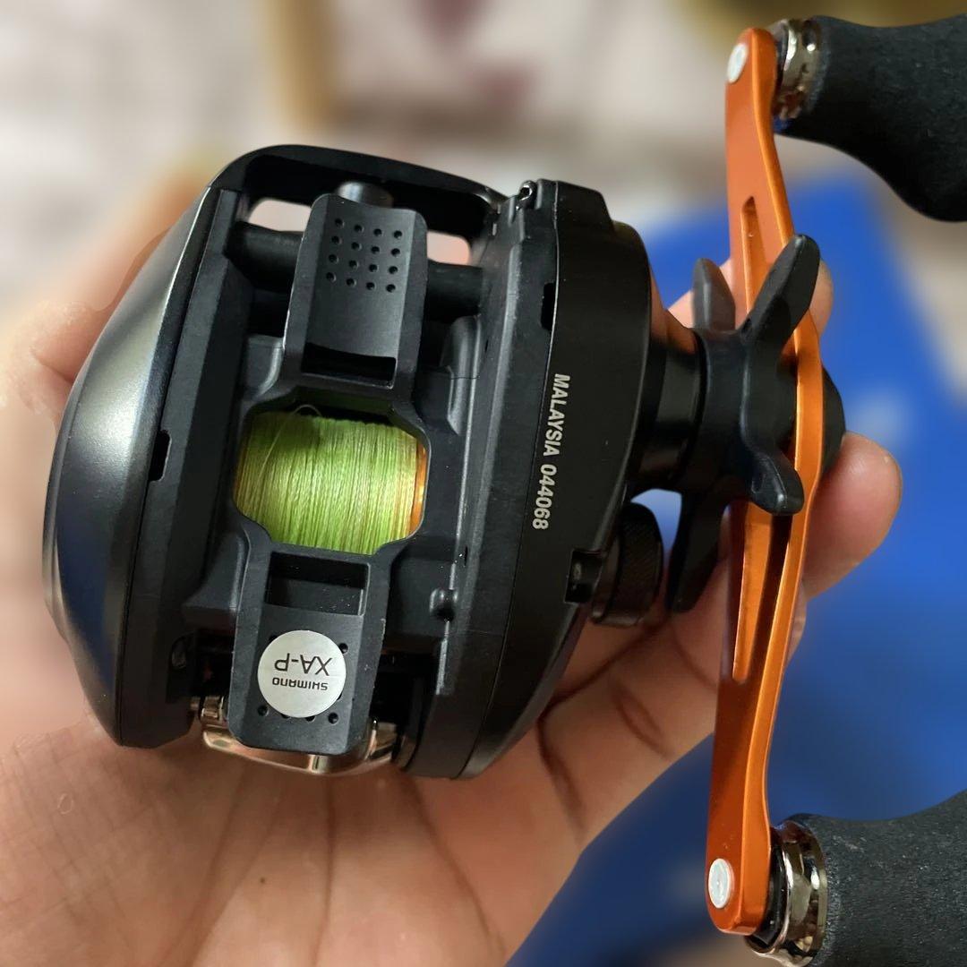 SHIMANOのBarchetta BB 151DHPGリール。