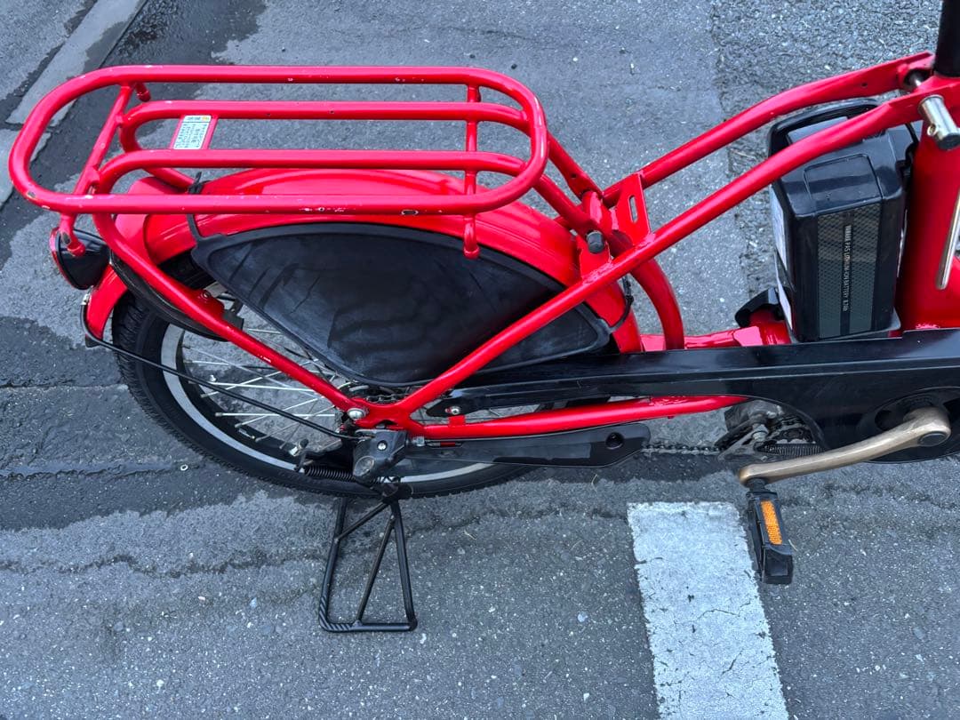 中古20㌅YAMAHA電動アシスト自転車　8.7Ah 大阪　100