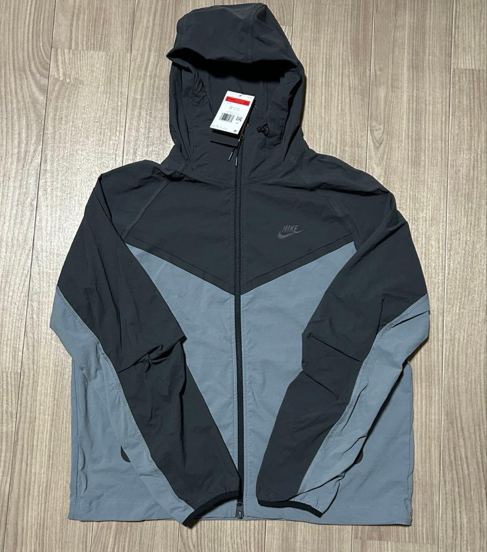 NIKE テック ウィンドランナー フルジップ グレー 《L》