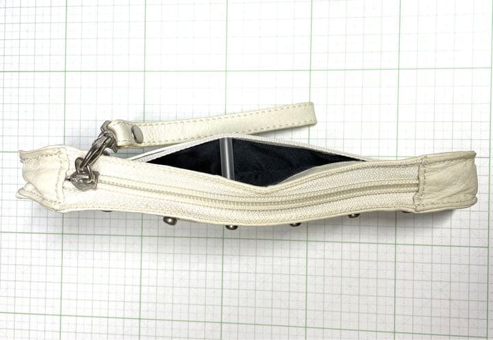 牛革製ギターヘッドポーチ