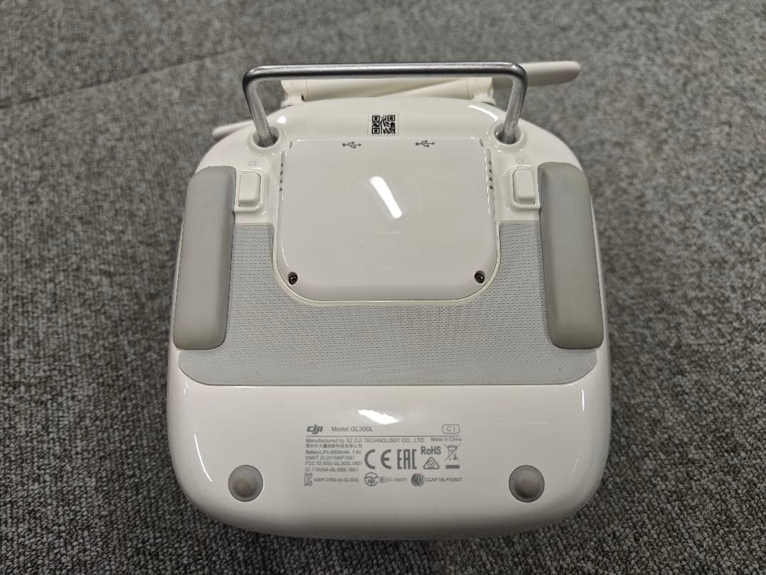 美品! DJI Phantom 4 PRO V2.0、バッテリー3個付