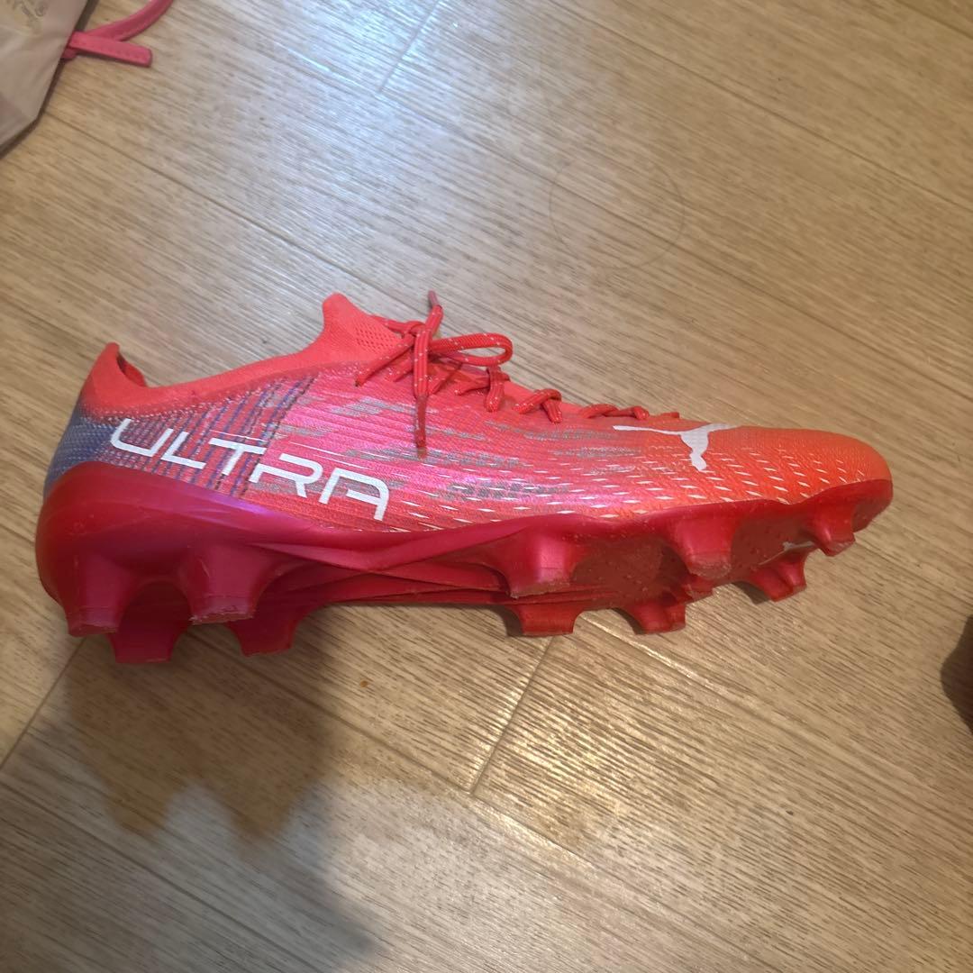 PUMA ウルトラ1.3 FG本日発送