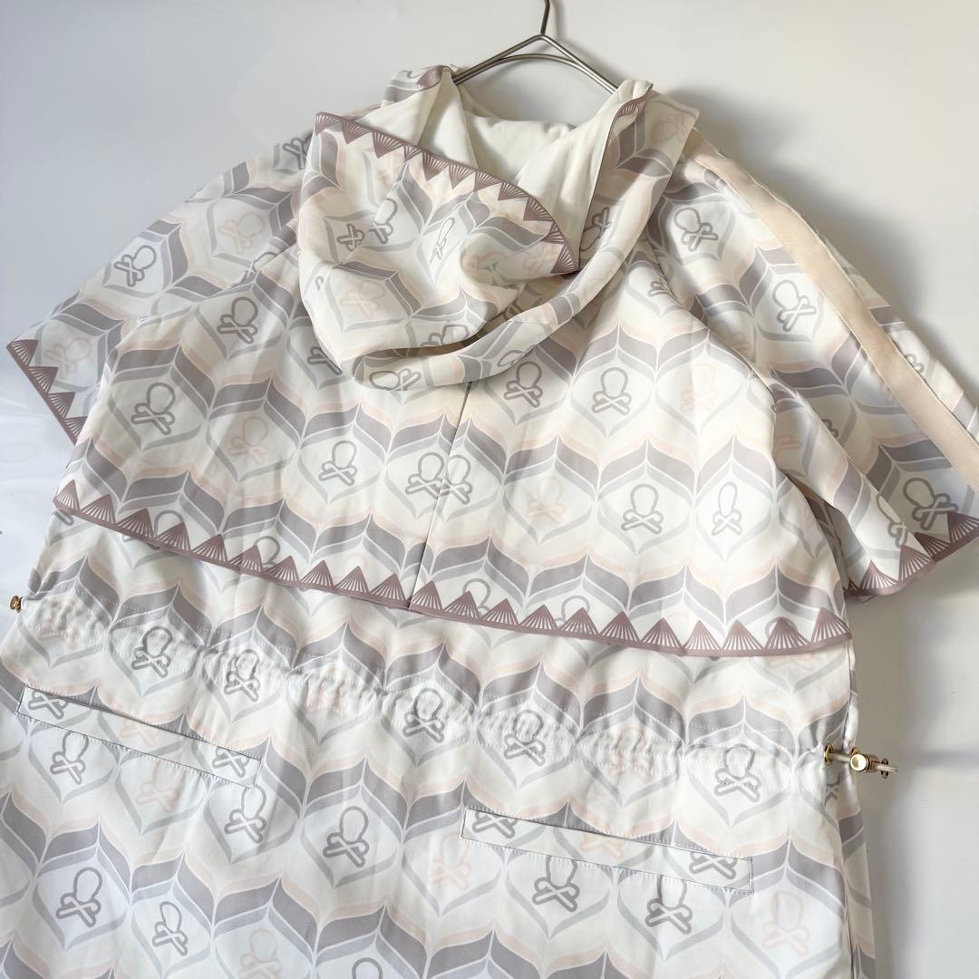 マークアンドロナ　Vase Hooded Vent Dress 2025SS
