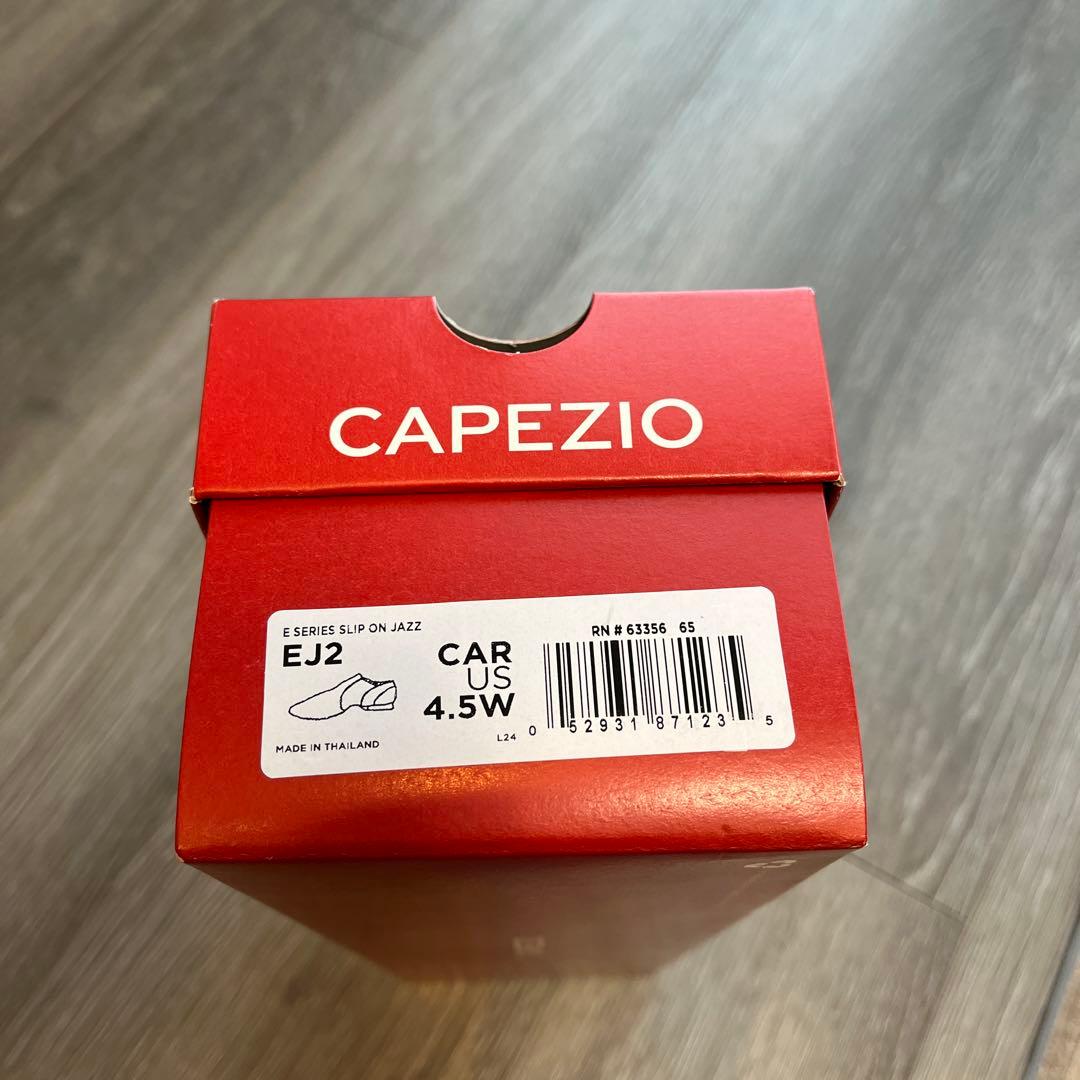 Capezio ベージュ スリッポンシューズ