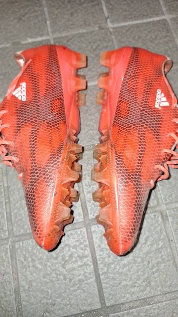 adidas アディゼロ　HG 25センチ