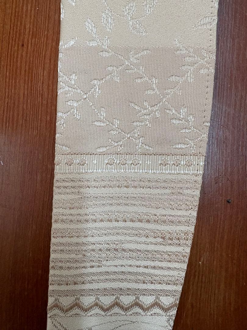 大阪梅田カーテン専門店オーダー品 8枚セット 刺繍入り 175×214 美品