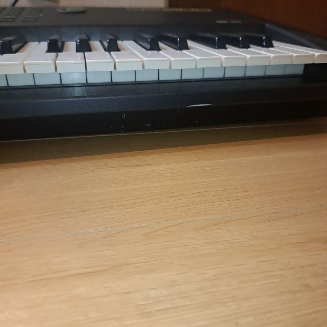 Yamaha ヤマハ　QS300 ヤマハ シンセサイザー qs-300