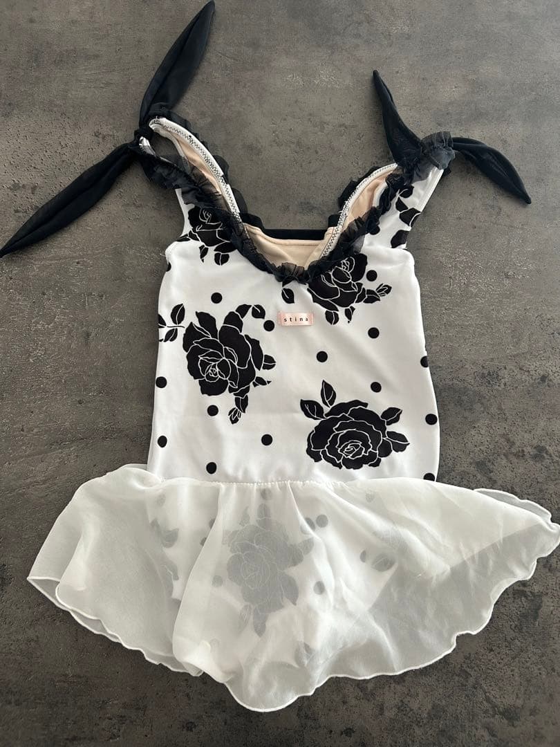 stina kids レオタード/dalmatian rose white