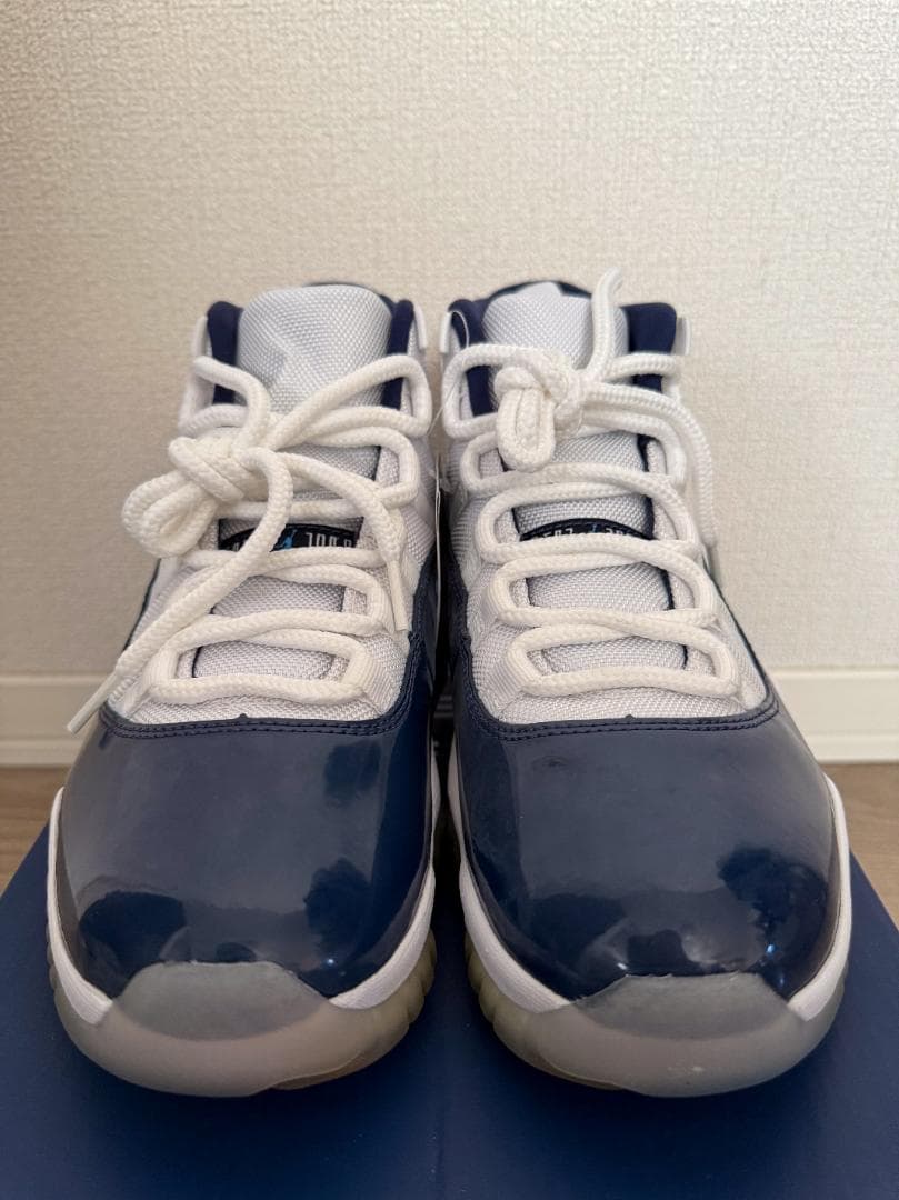 新品未使用 Jordan Air Jordan 11 ネイビー/ホワイト