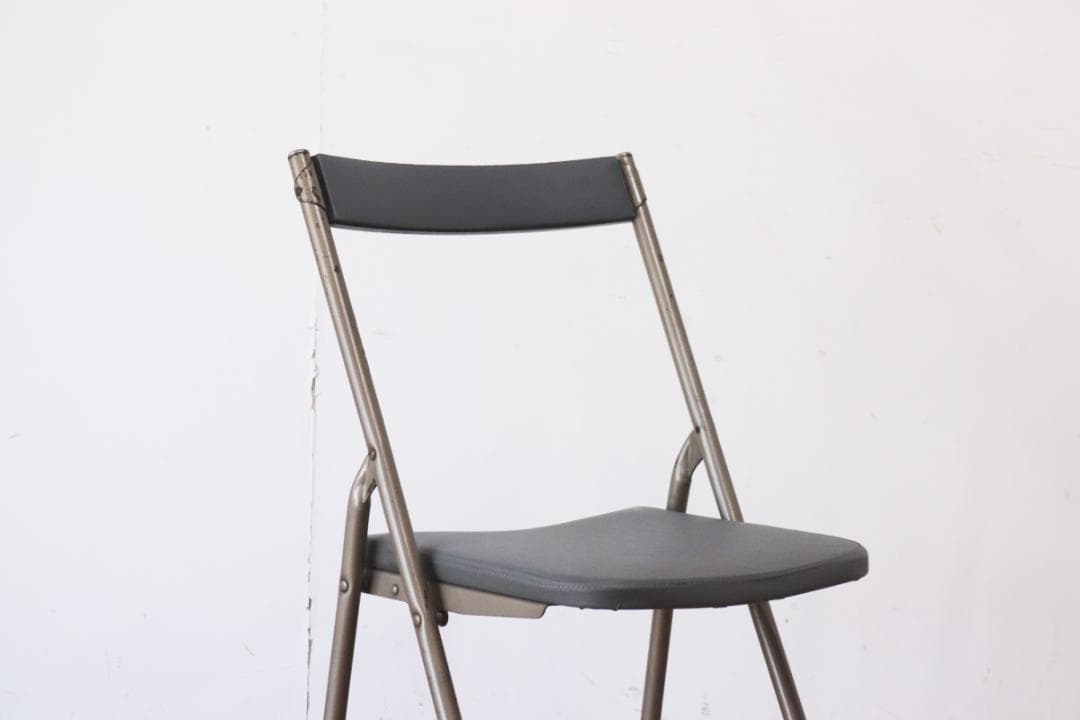 レトロ パイプイス チェア 折り畳み椅子 いす 合皮 グレー インダストリアル