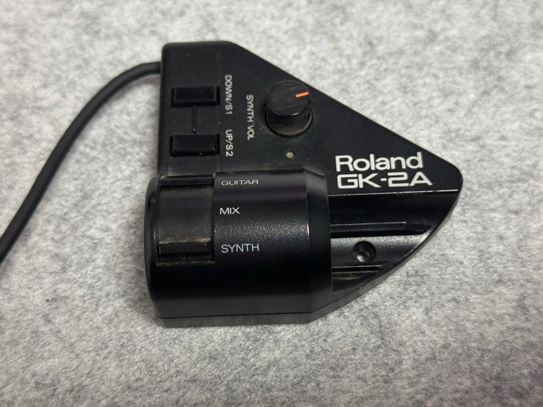 Roland GK-2A ギターシンセ用ピックアップ