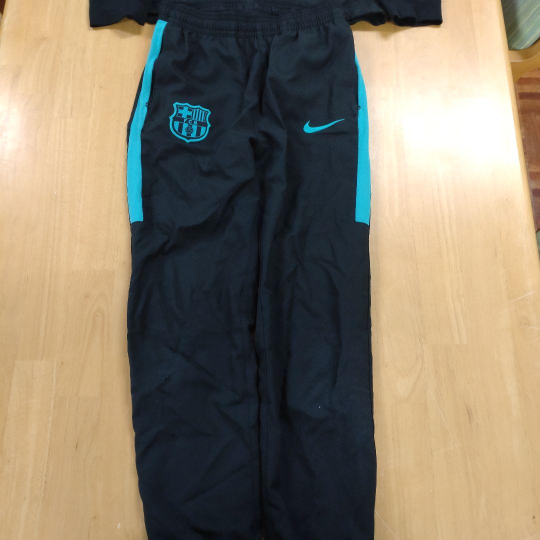 2603-3　Nike FC Barcelona ピステ・ウィンドブレーカー