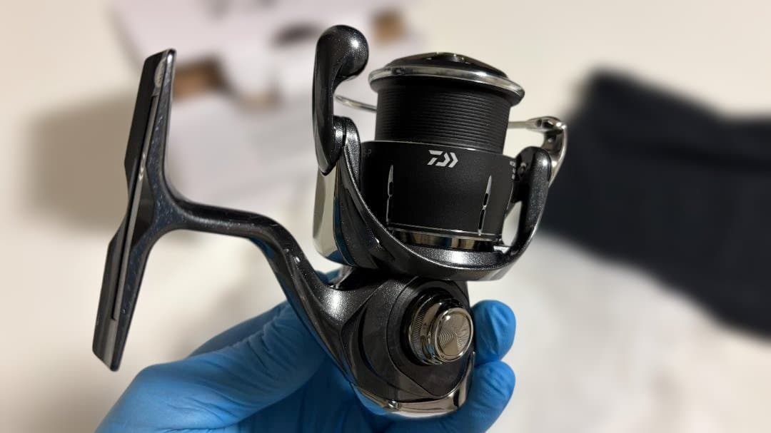 【未使用】ダイワ 24ルビアス ST LT2000S-P