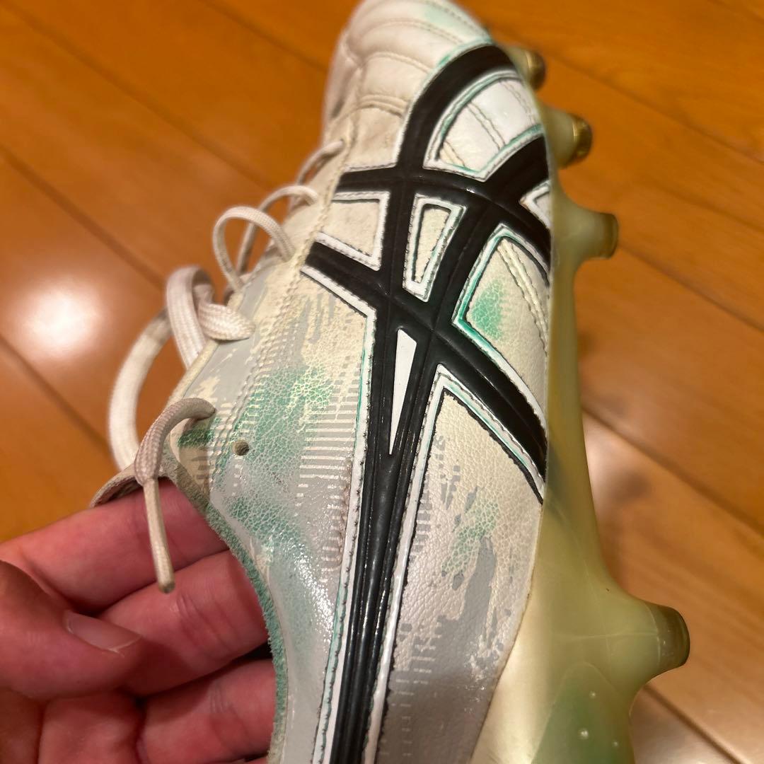 サッカースパイクアシックス DS LIGHT X-FLY3 取り替え式スパイク