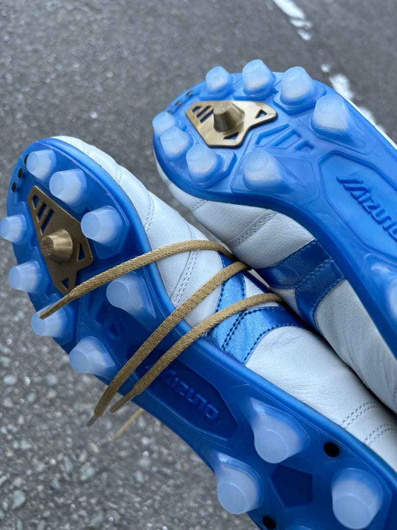 激レア新品Mizuno Moreliaパリ五輪1500足限定 ※紐ゴールド