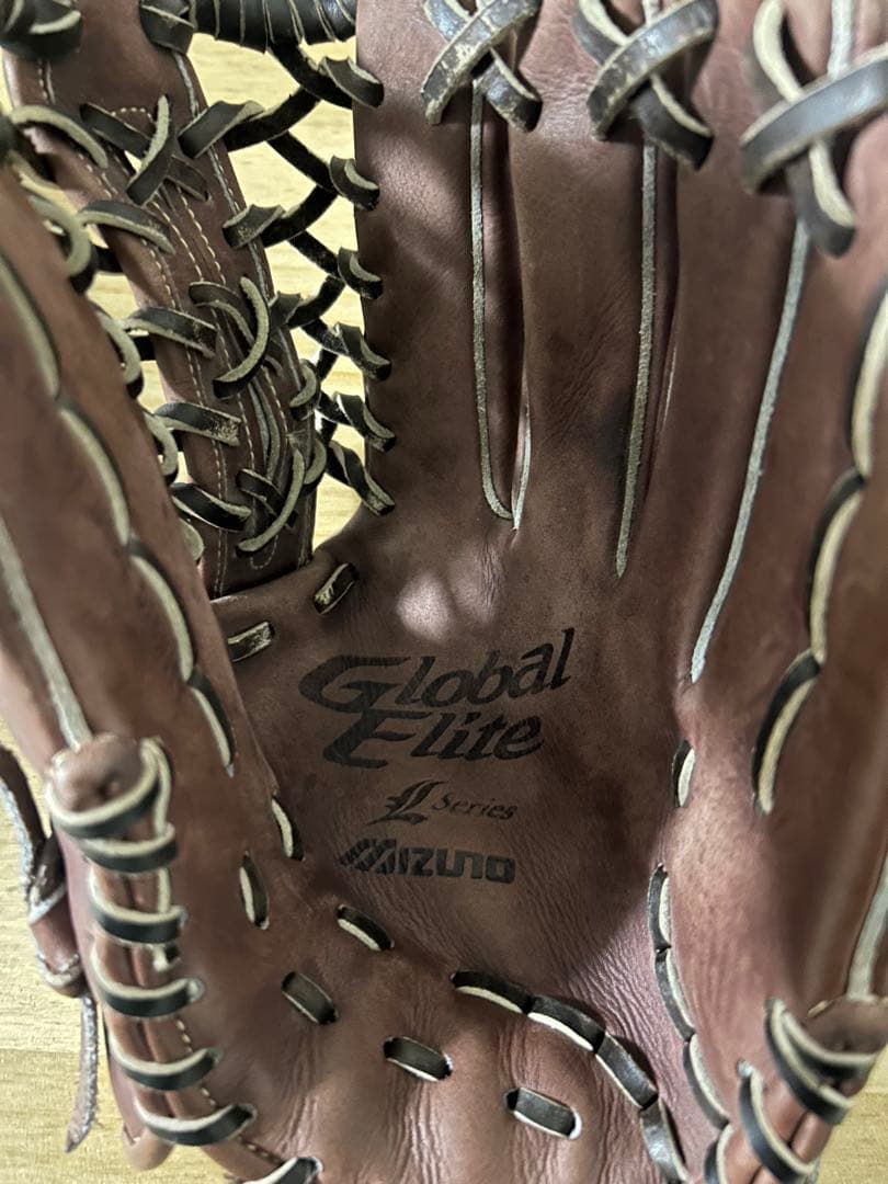 Mizuno Global Elite 硬式グローブ