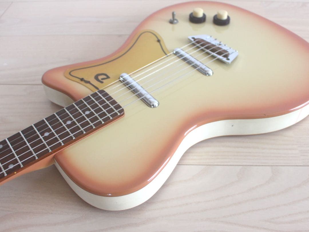 Danelectro ダンエレクトロ U2 '56 Copperburst