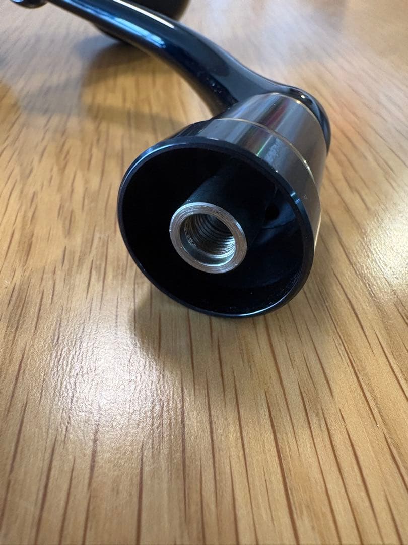 極美品　Daiwa 20 ソルティガ 8000 P スピニングリール