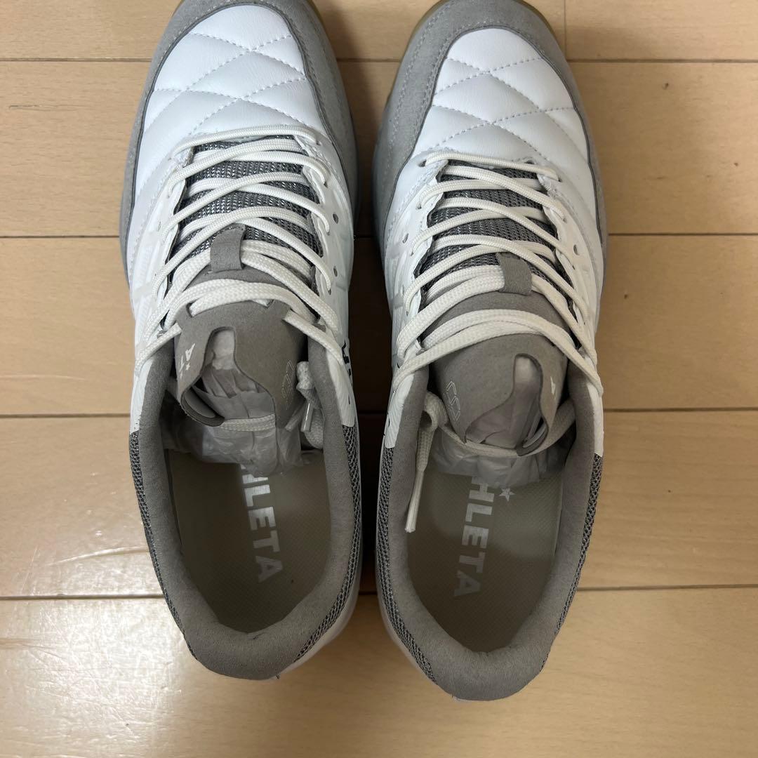 シューズ ATHLETA Teo ID White 25.5cm