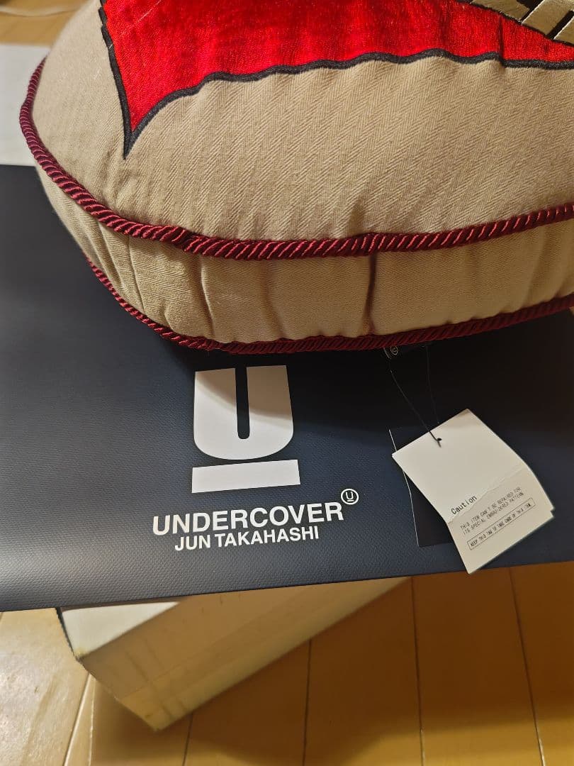 UNDERCOVERISM PEACEBUILDER ハート型クッション