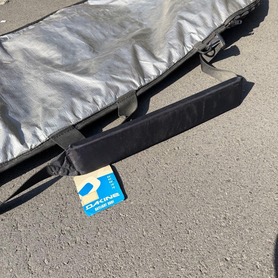 DAKINE ボードケース　保護力バッグ　シルバー　6’3ftまでOK 良好