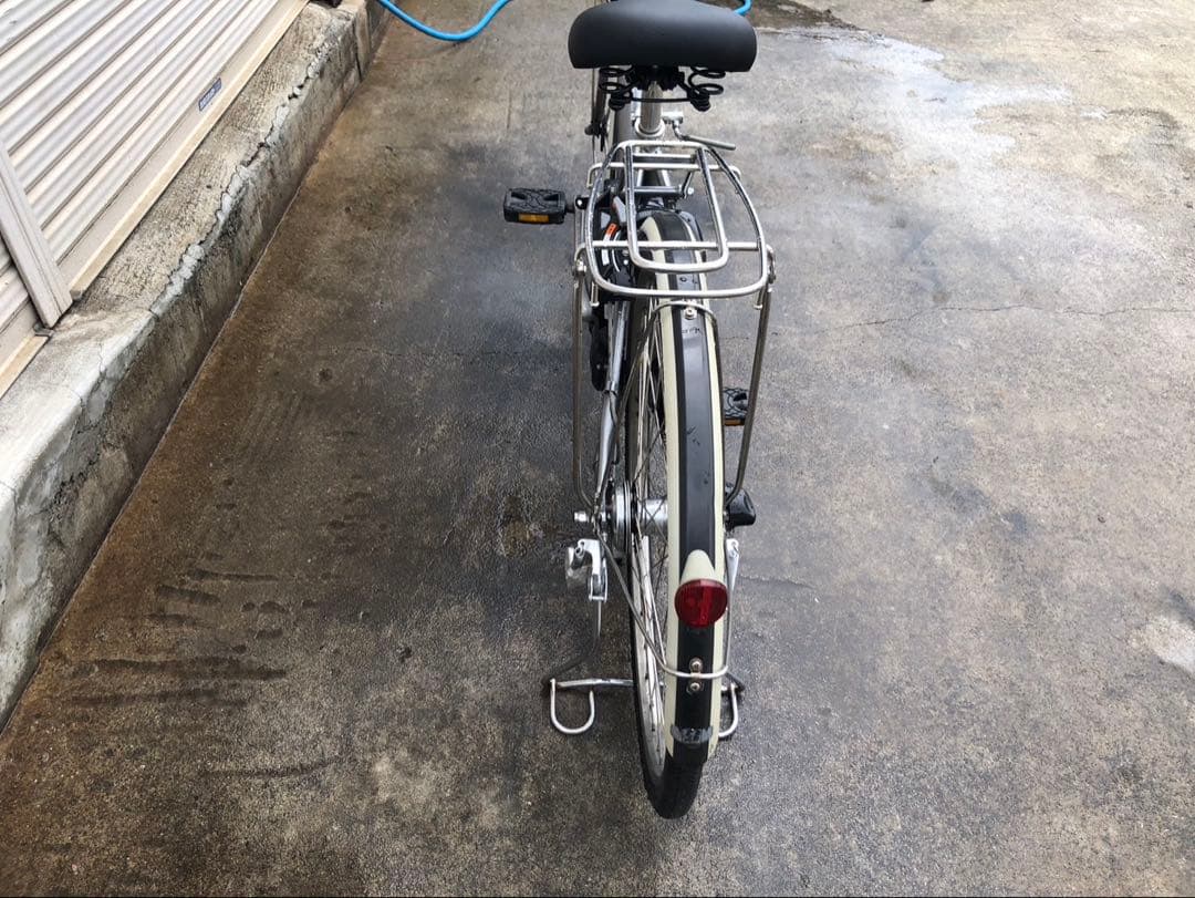 ブリヂストン新機種電動アシスト自転車アシスタ26インチグレーアルミボディー