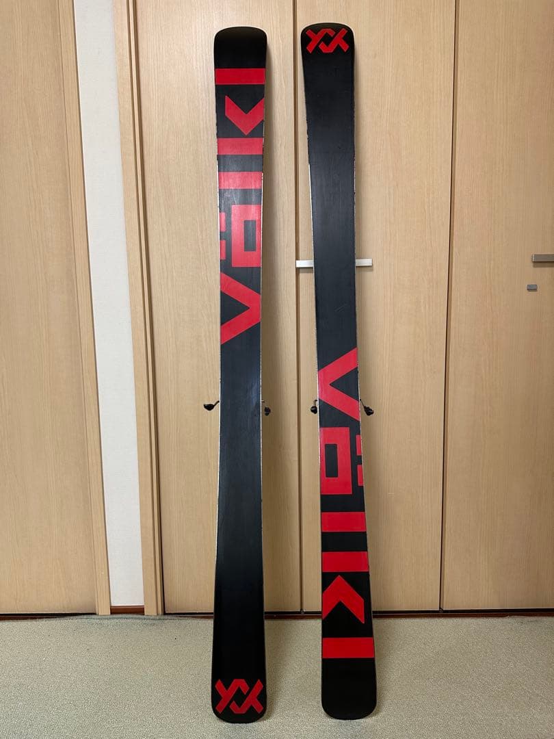 Völkl Revolt 95 165cm スキー