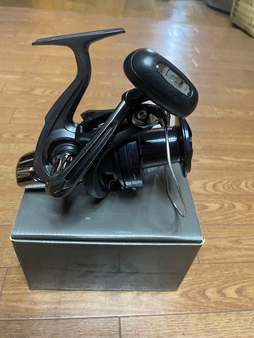 ダイワ　クロスキャスト　Daiwa CROSSCAST 6000スピニングリール