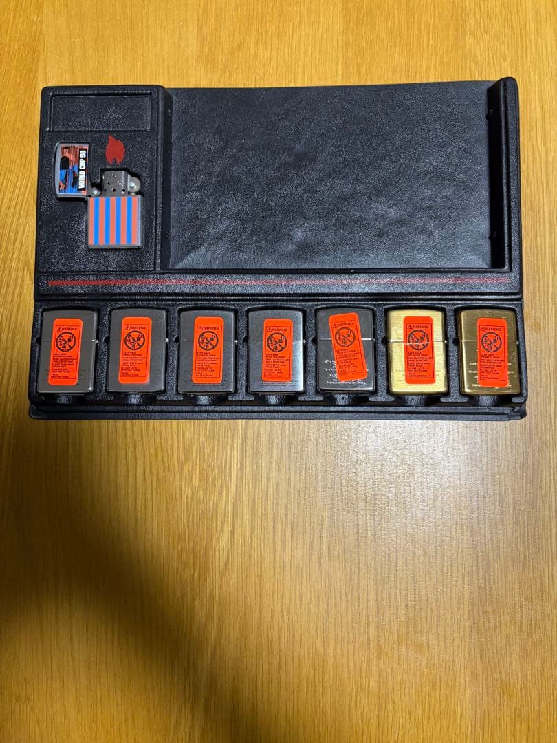 未使用　Zippo 1998年W杯記念品ライター8個セット　付属セット　外箱付属