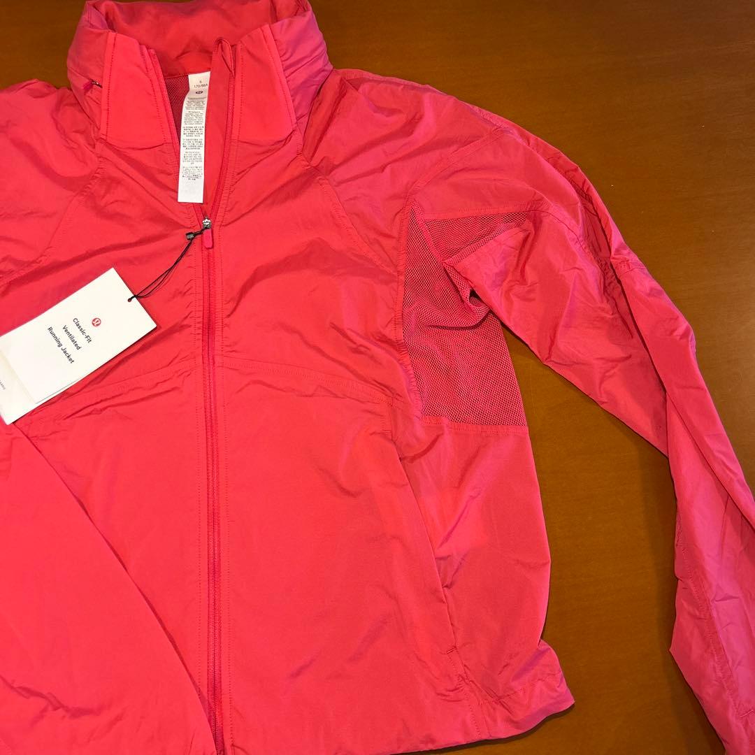 ウォーキング・ランニングウェア Lululemon Classic-Fit Ventilated Running