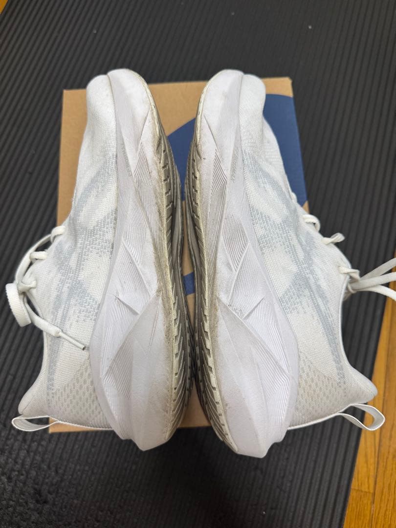 アシックス ノヴァブラスト5 25.5 ASICS NOVABLAST 5