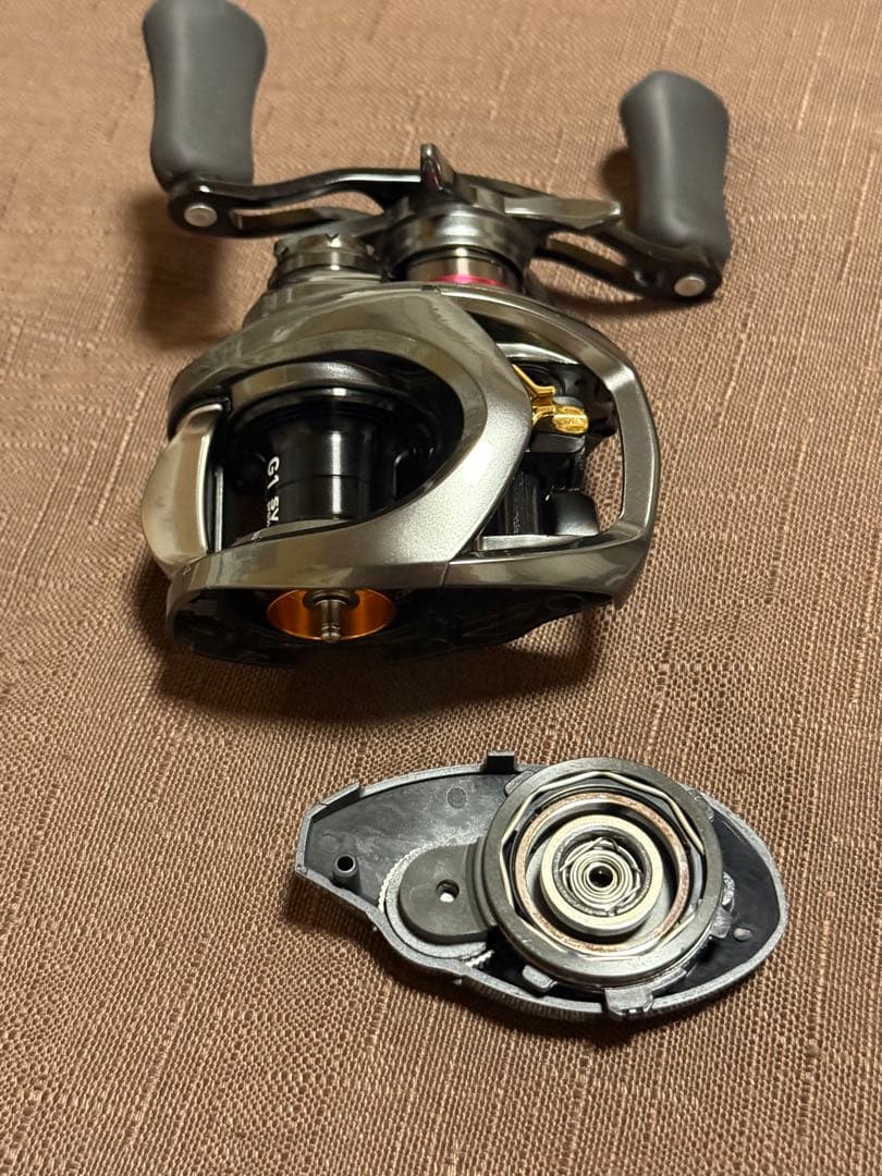 未使用品　ダイワ スティーズ CT SV TW 700SHL おまけ付き