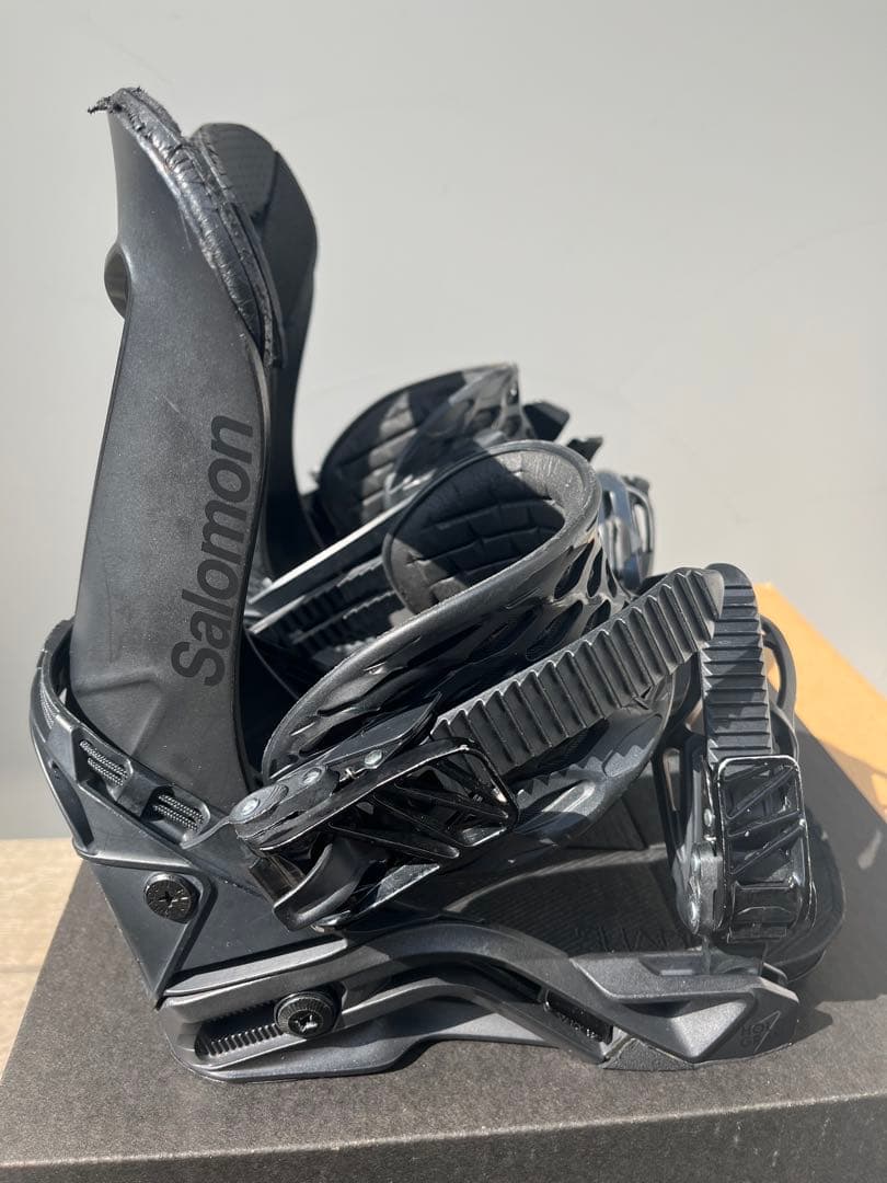 SALOMON HOLOGRAM スノーボード　ビンディング　Sサイズ