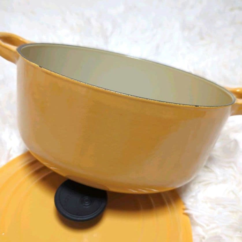 ゆ*ん様 LE CREUSET　ル・クルーゼ　ココット ロンド イエロー　20c