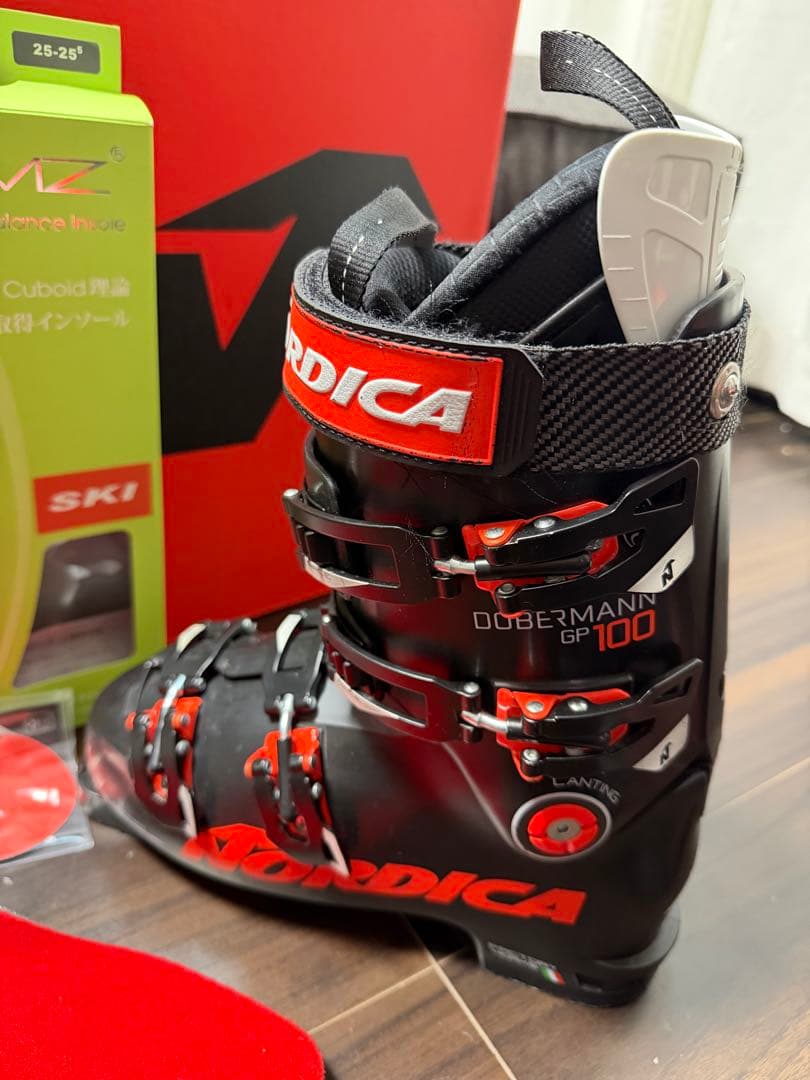 NORDICA DOBERMANN GP100 スキーブーツ 25.5cm
