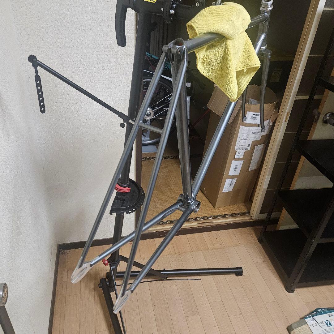 塗装済　EVEREST エバレスト 110エンド　競輪　シングル　ピスト
