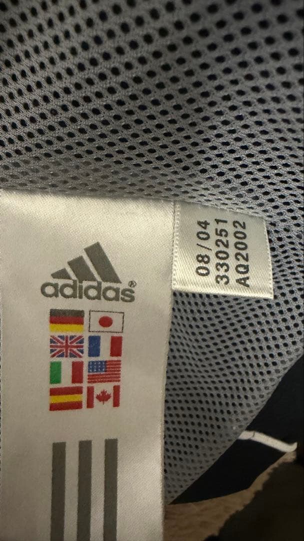 adidas ナイロンジャケット 黒 M テック系 y2k 万国旗　常田大希着用