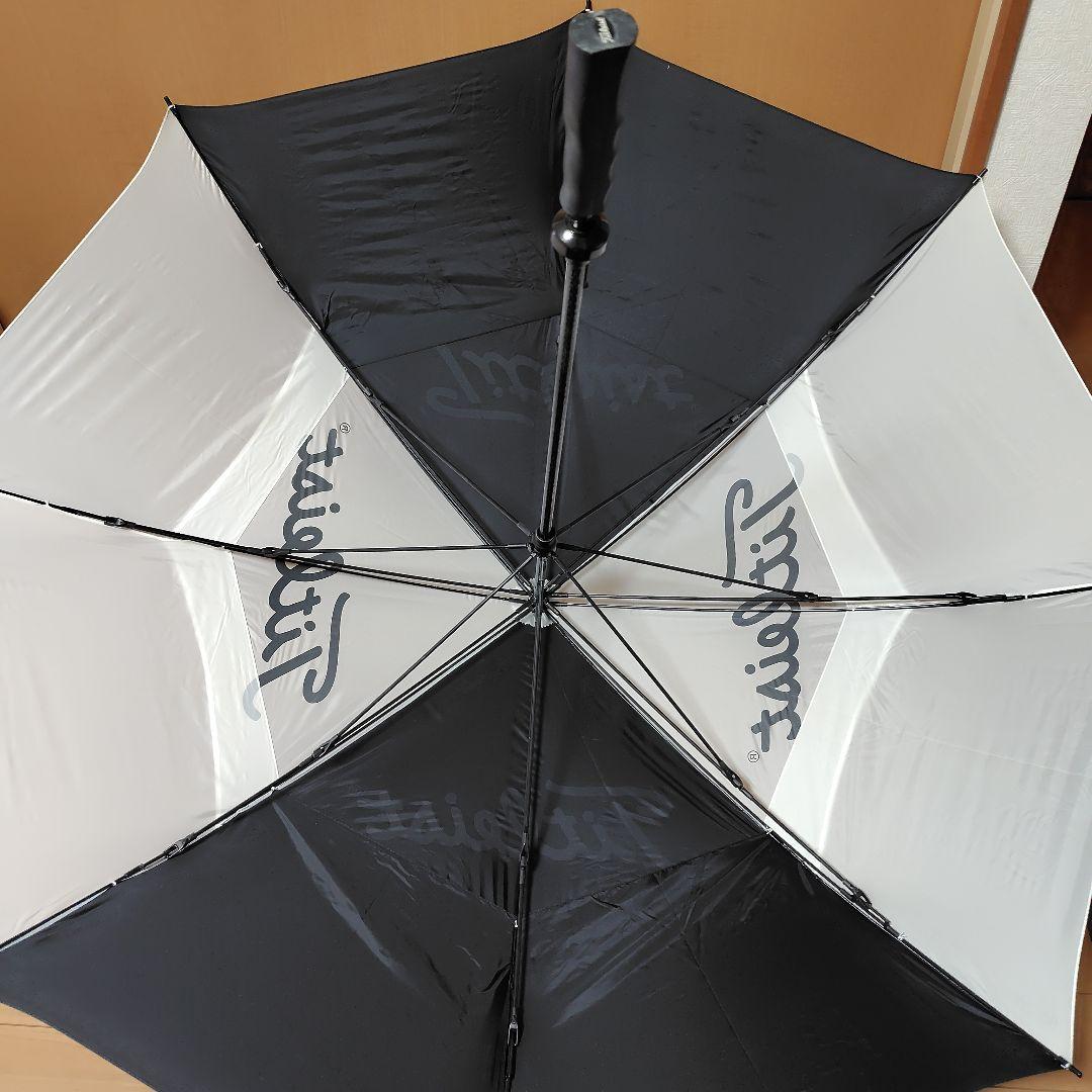 新品未使用　Titleist ゴルフ傘 黒/白　傘幅１５０ｃｍ