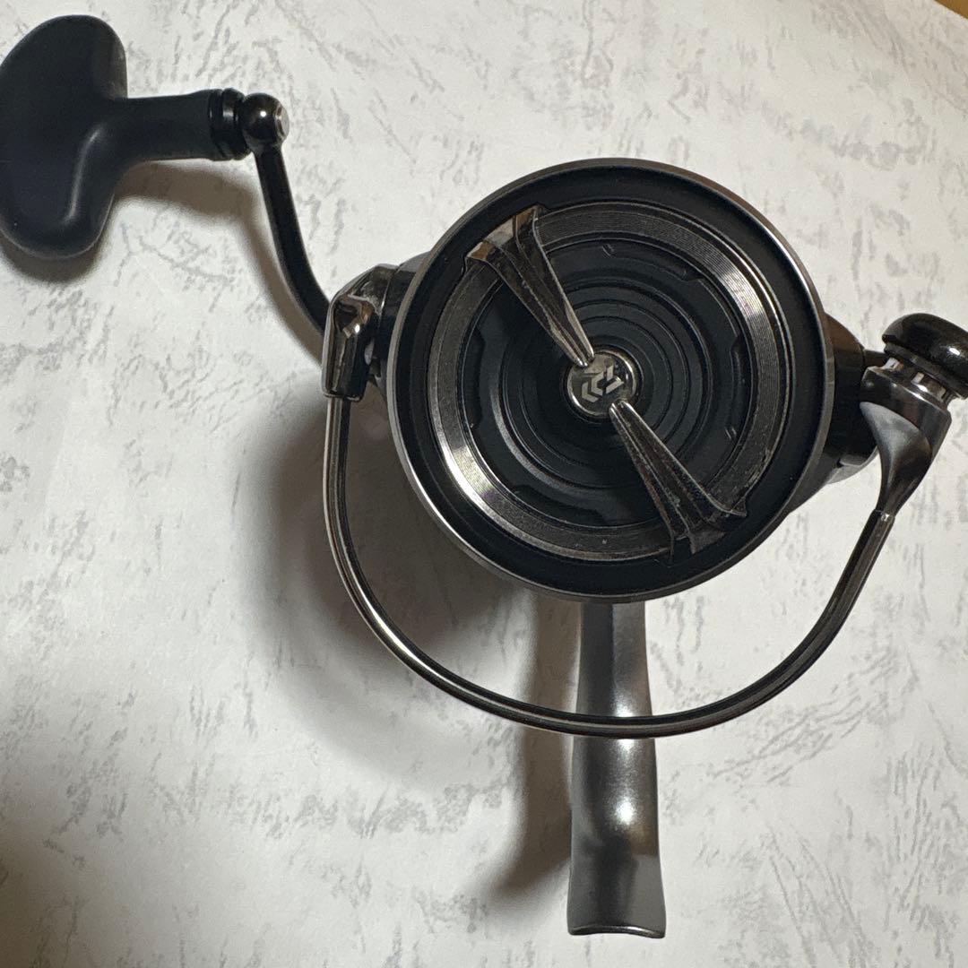 Daiwa カルディアLT4000CXHスピニングリール