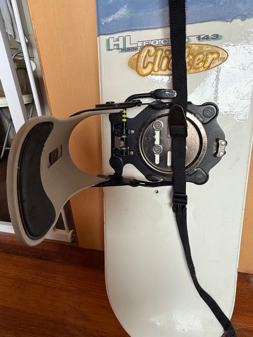 中古　HL Focus スノーボード 143cm ホワイト