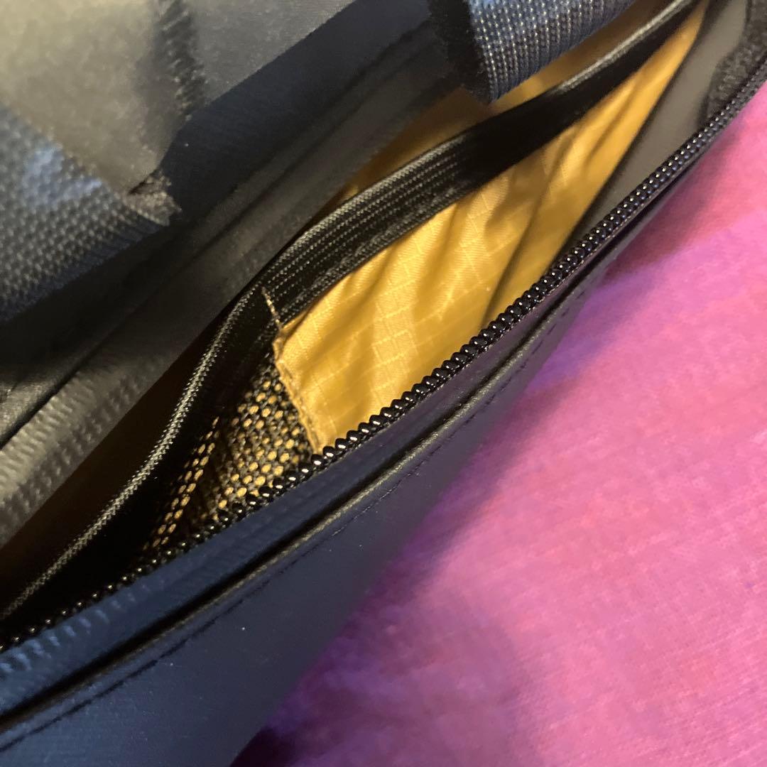 【新品未使用】Sサイズ Trek トレック フルフレームバッグ