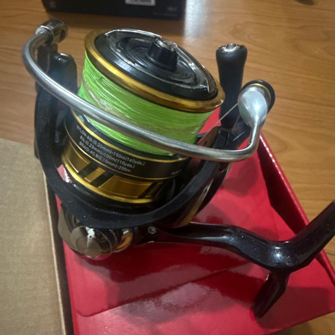 【値下げ中】スピニングリール　レガリス3000scdh