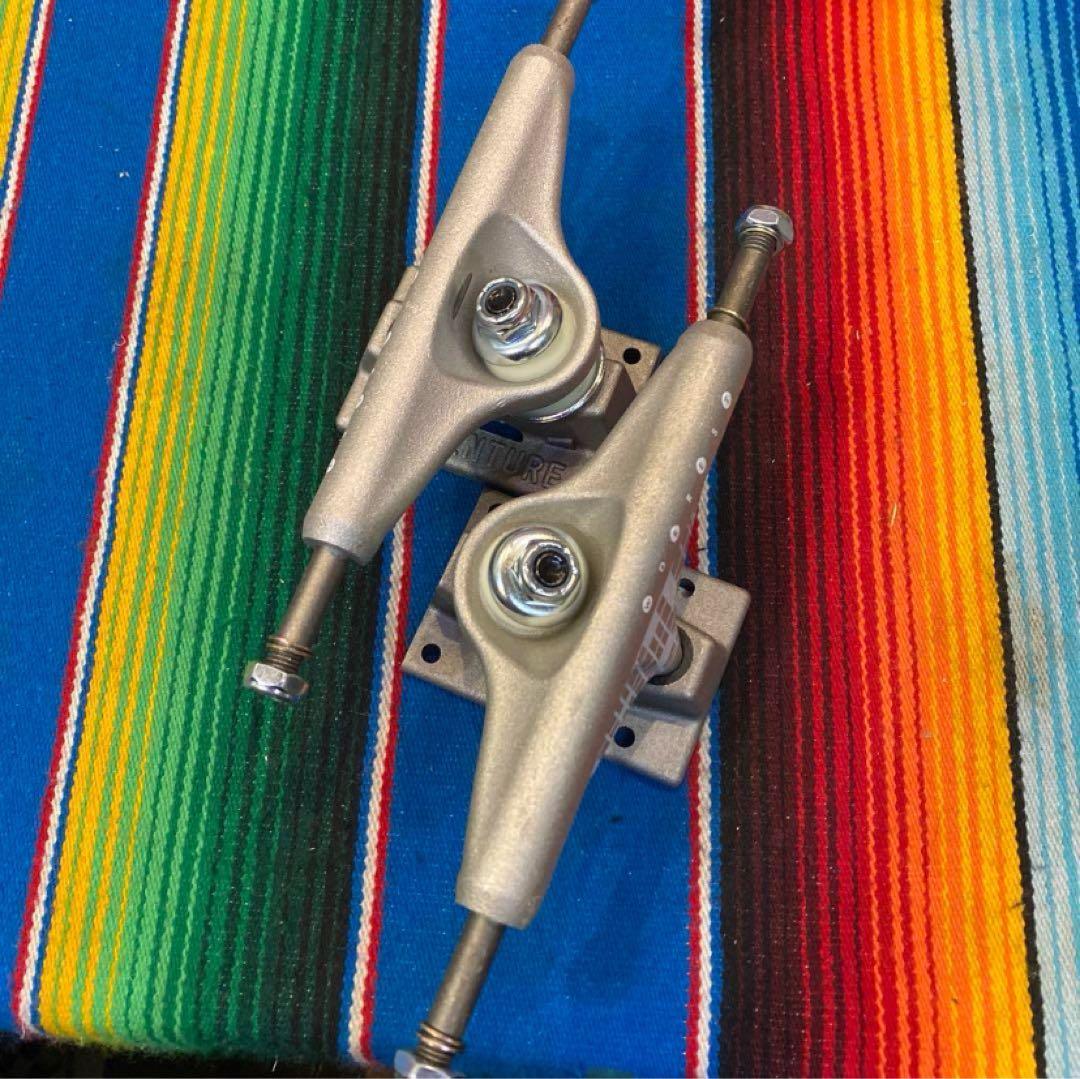 VE WORREST PRO PLAZA RAW 5.2L スケートトラック