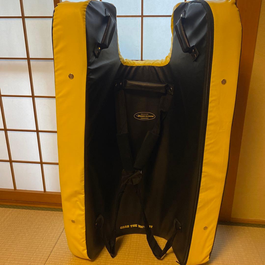 激安必ず説明読んでください。BODYMAKER サンドバッグ 黒/黄色