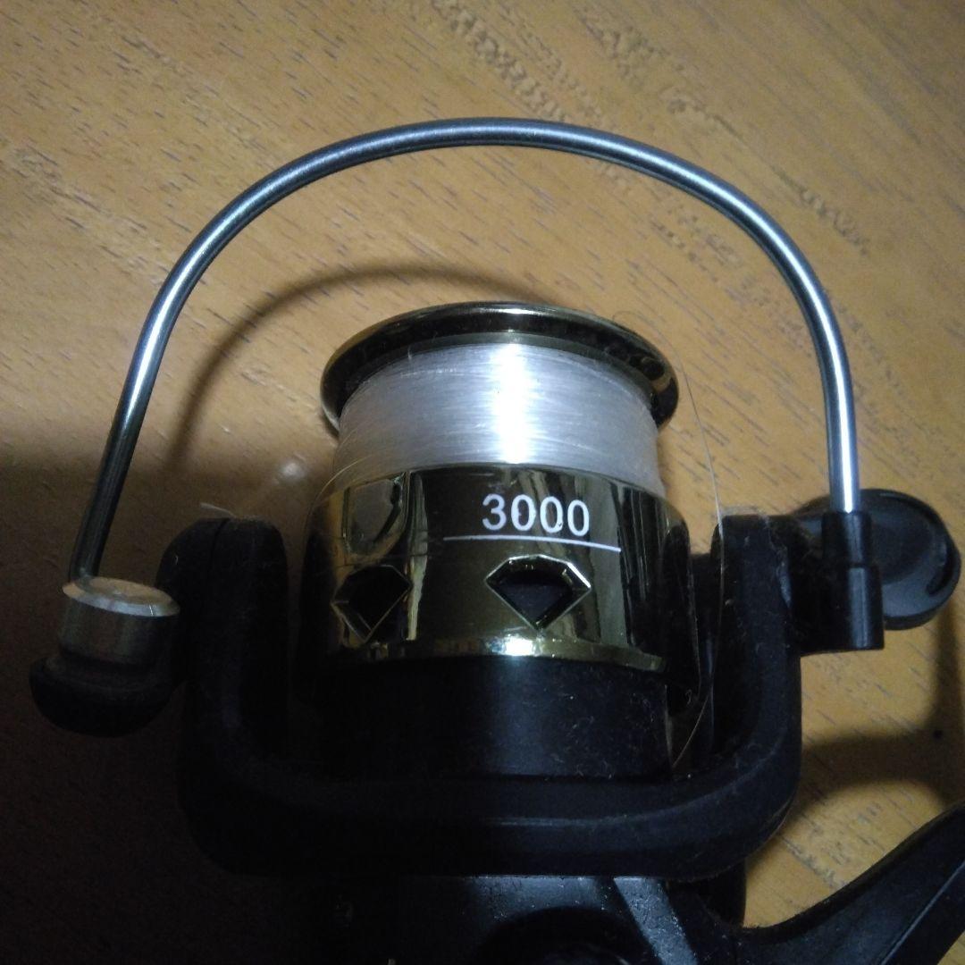 スピニングリール 3000モデル 黒