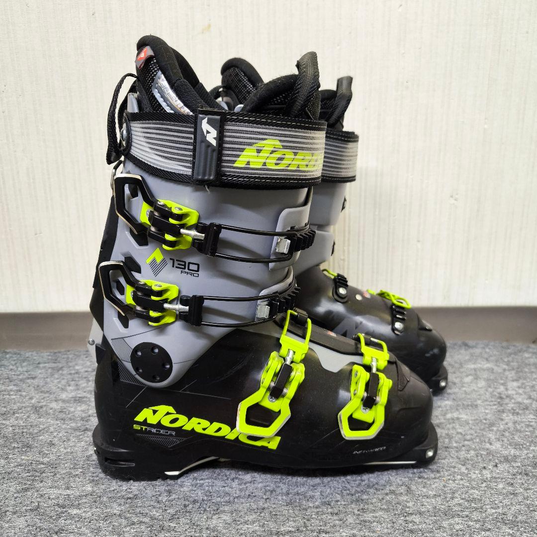 ノルディカ スキーブーツ 26.5cm 130 ストライダー