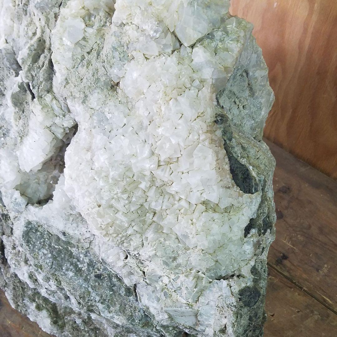 天然石　水晶　原石　庭石